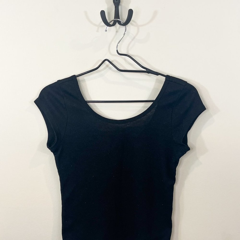 Black LA Hearts Short Sleeve T-Shirt, Size M